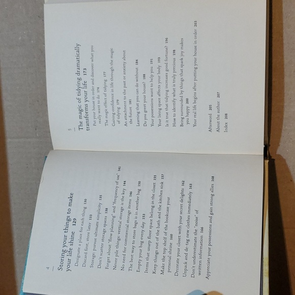 2/$8 The Life-changing Magic of Tidying Up Marie Kondo hardcover book 📚 - Picture 10 of 10